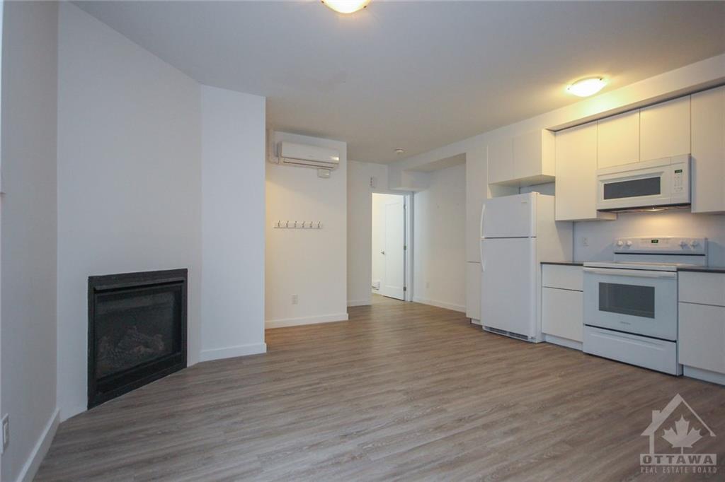 247 GRANVILLE Street, #B