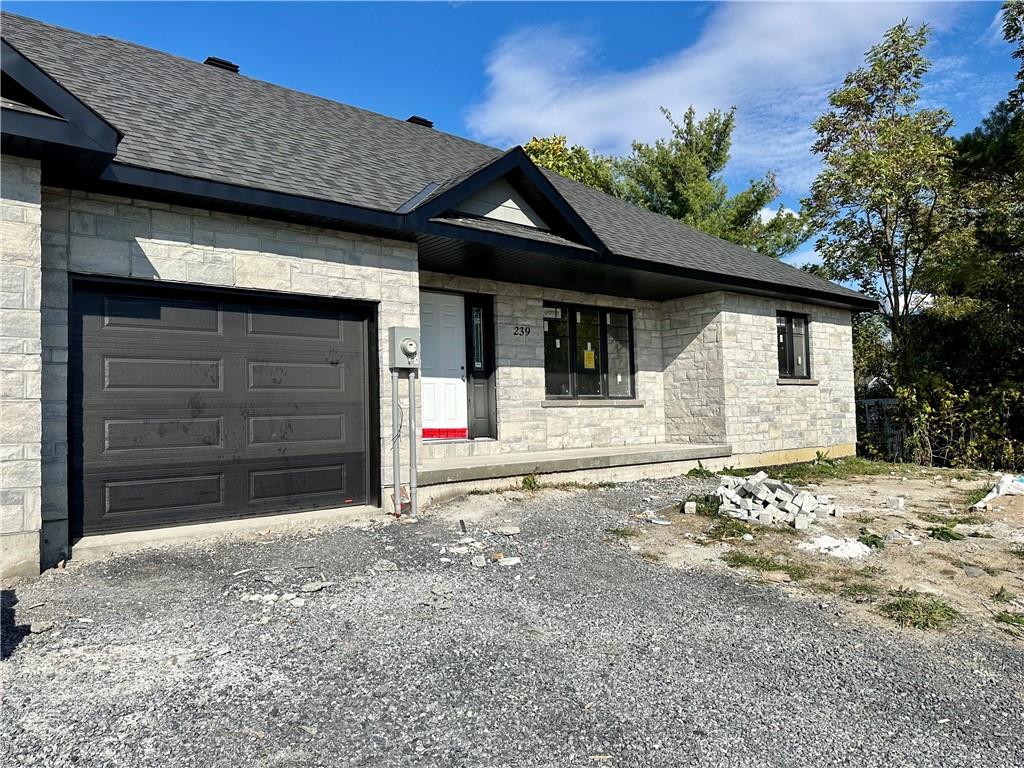 239 TOLLGATE Road E