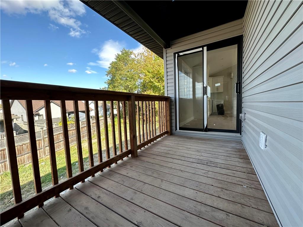 239 TOLLGATE Road E