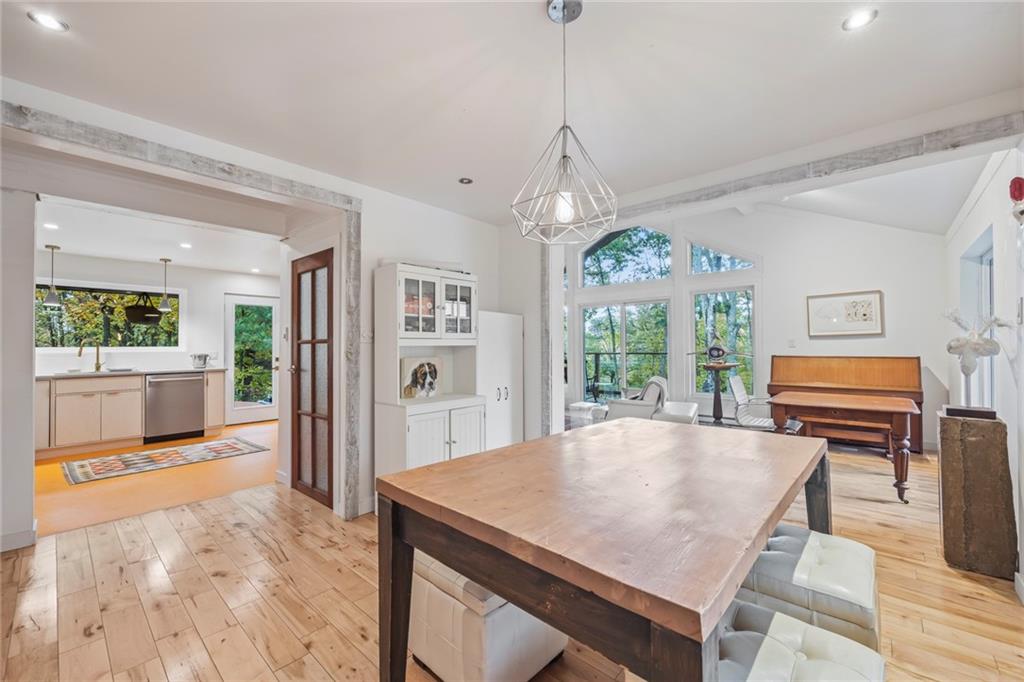 414 OLD RIVER Road