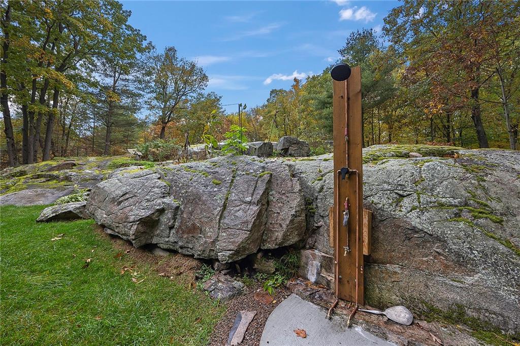 414 OLD RIVER Road