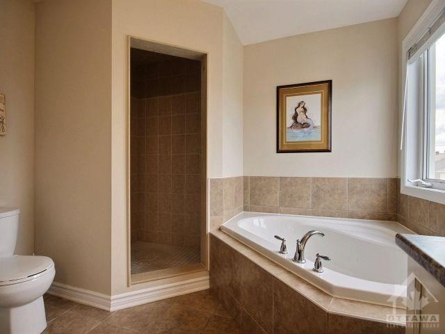 314 GALLANTRY Way