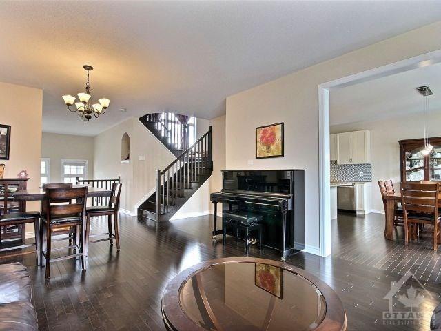 314 GALLANTRY Way