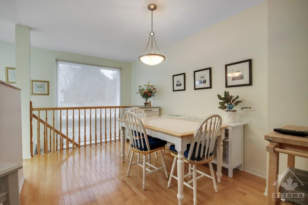 1002 ROCKY HARBOUR Crescent