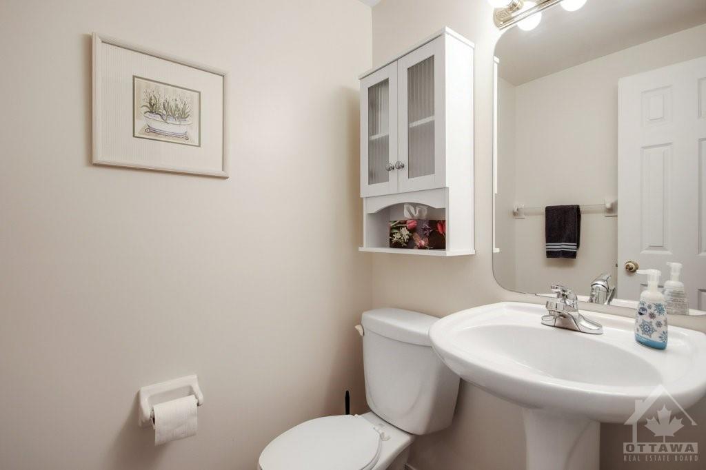 1002 ROCKY HARBOUR Crescent