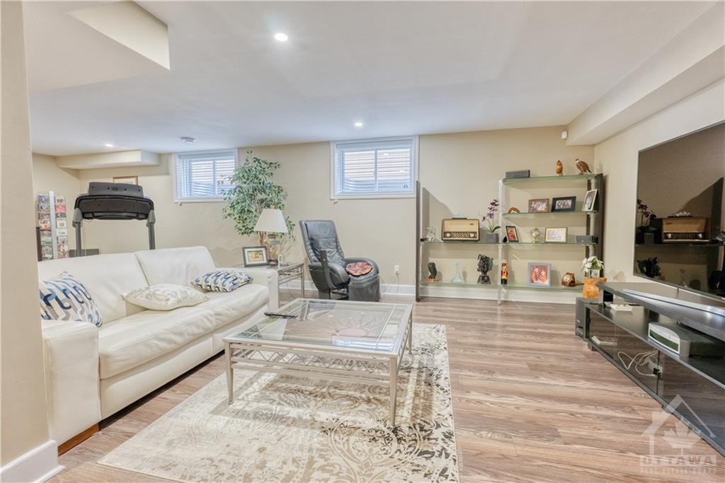 23 WYCLIFFE Way