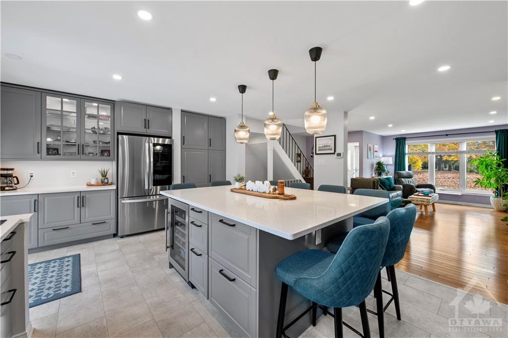 21 MIDLAND Crescent, #37