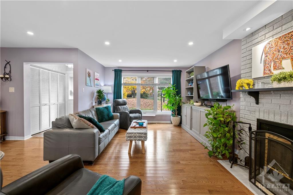 21 MIDLAND Crescent, #37