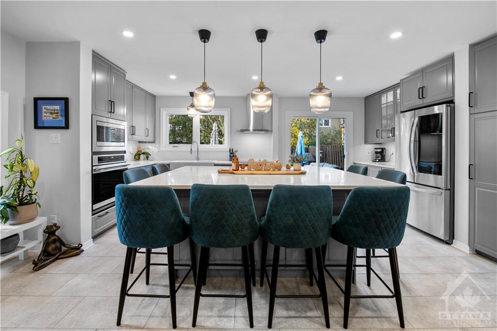 21 MIDLAND Crescent, #37