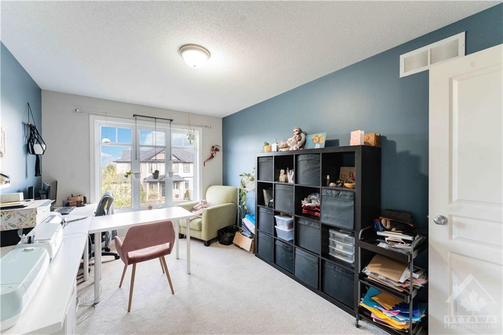 361 COOKS MILL Crescent