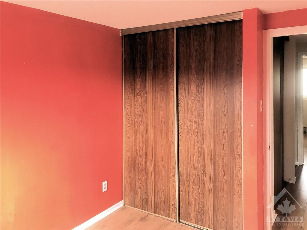 2 SEYTON Drive, #E