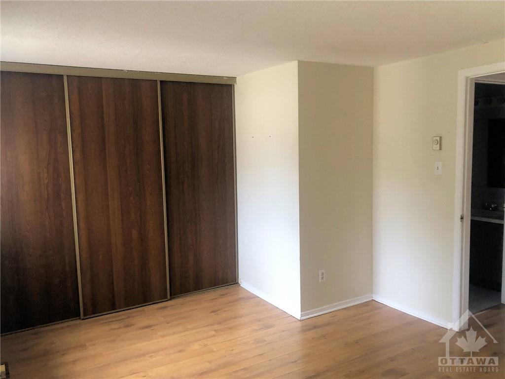 2 SEYTON Drive, #E