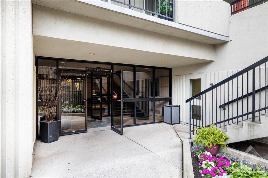 158C MCARTHUR Avenue, #503