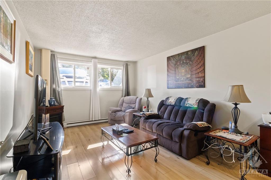 825 MACODRUM Drive, #3