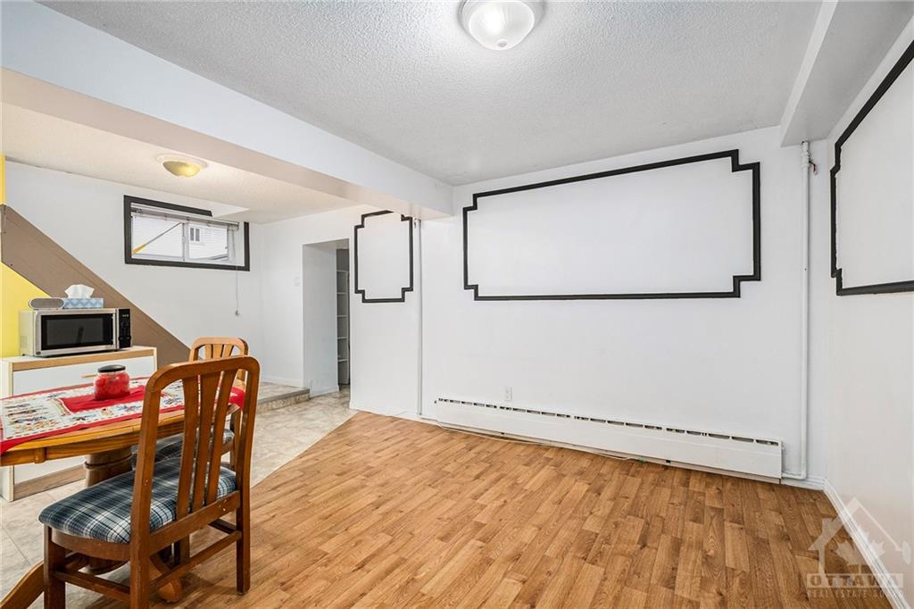 136 DESCHAMPS Avenue