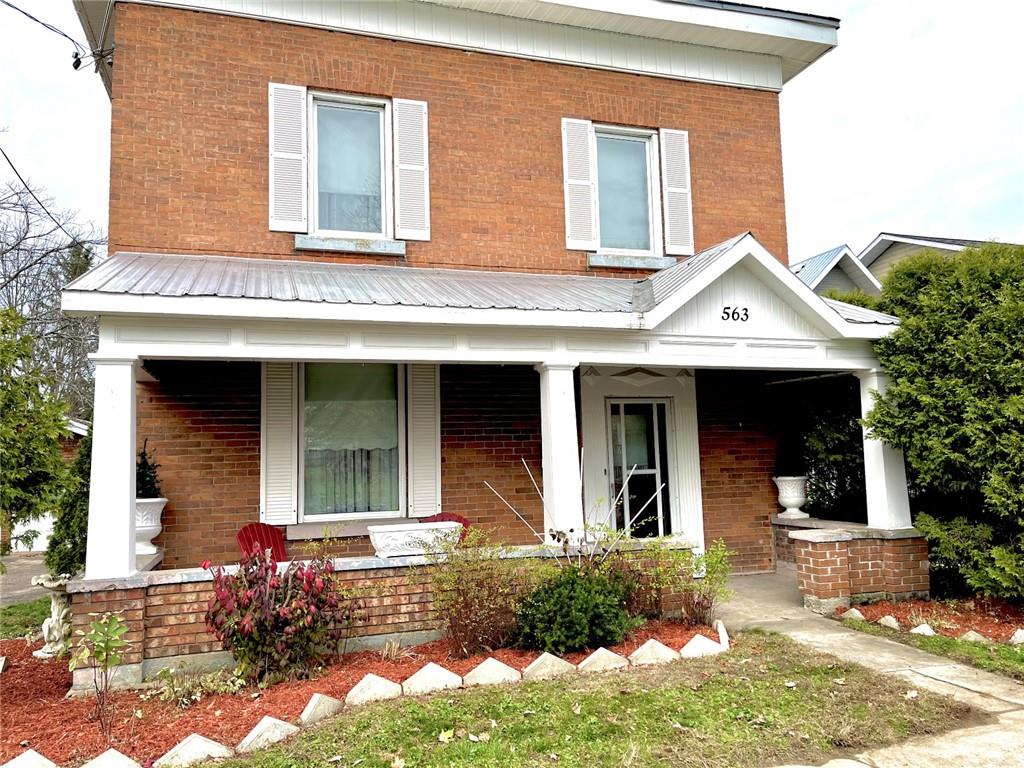563 MILLER Street
