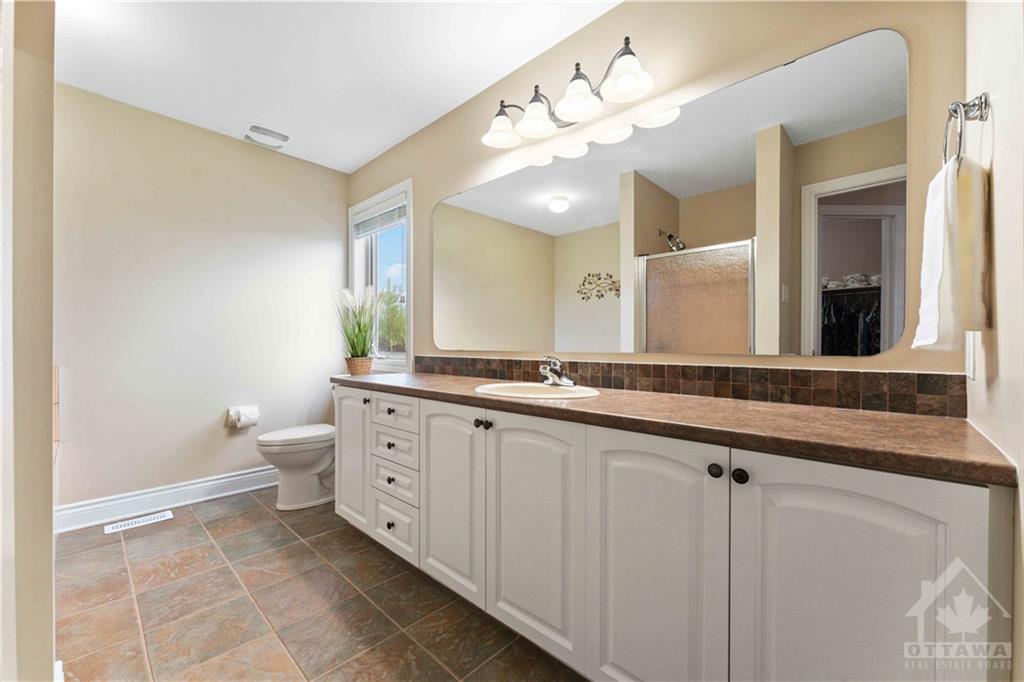 2240 CLERMONT Crescent