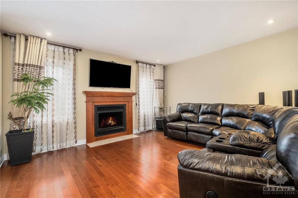 2477 ESPRIT Drive
