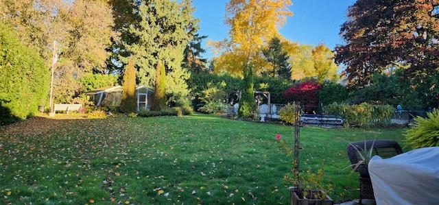 36 FAIRKNOWE Drive