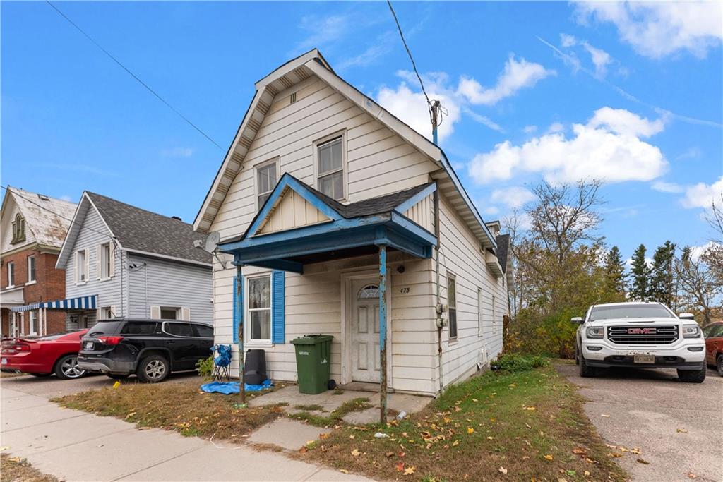 475 PEMBROKE Street W