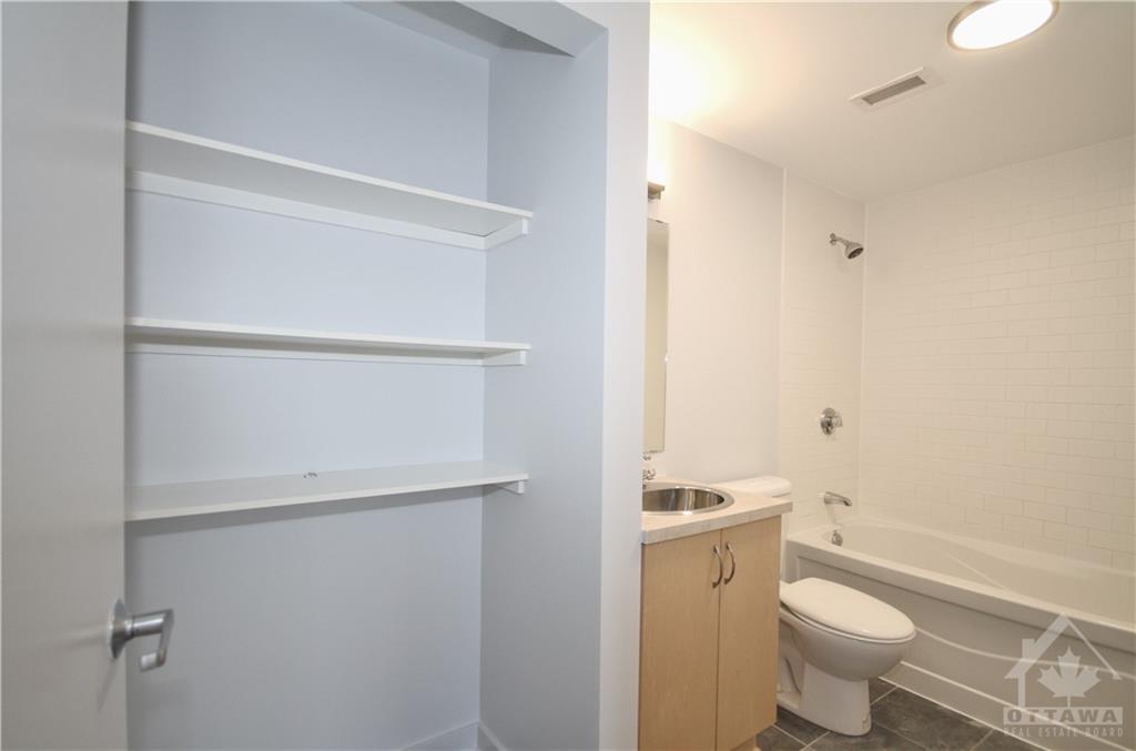 1014 BANK Street, #508