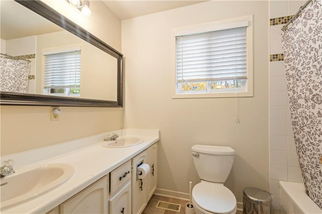 212 ARCAND Road