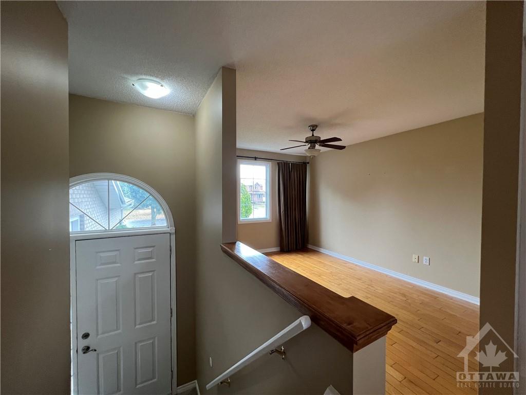 590 ARBOUR Crescent