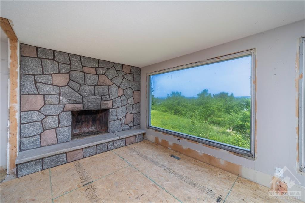 1541 BELLA VISTA Drive