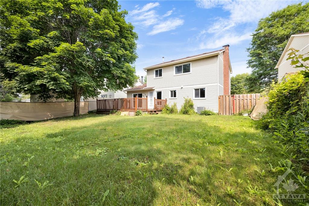 6132 VINEYARD Drive