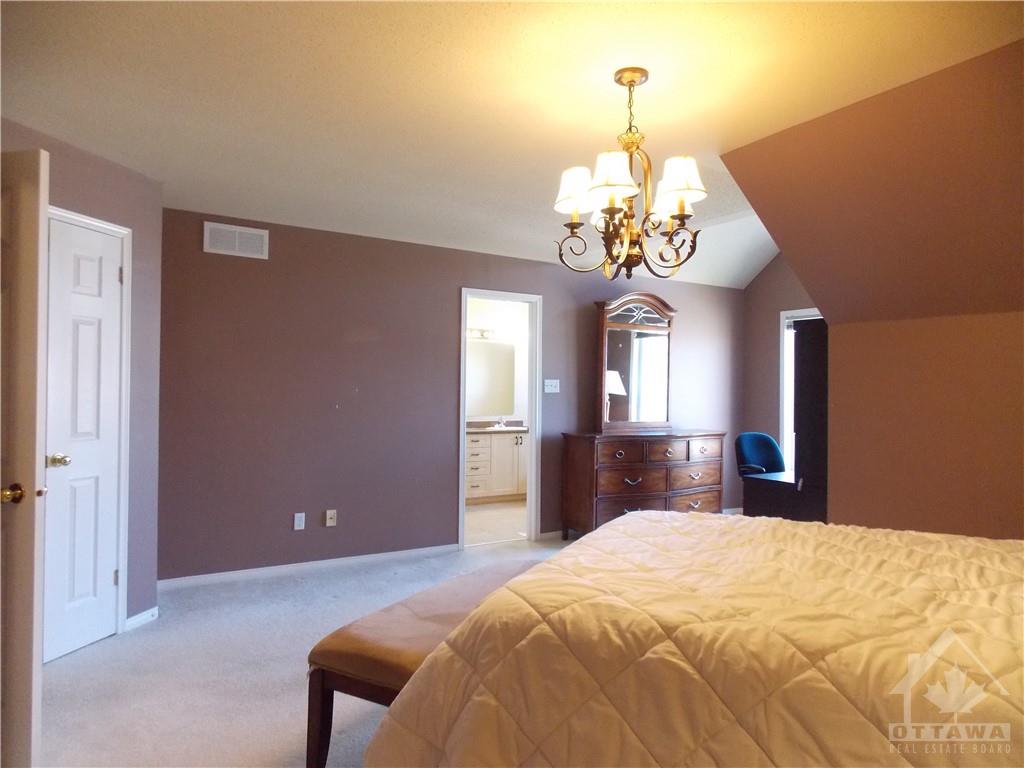 129 ANNAPOLIS Circle