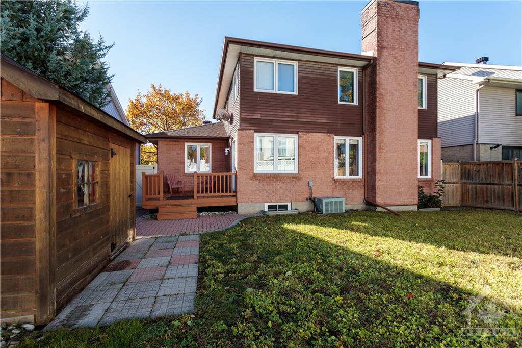 22 BLUEMEADOW Street