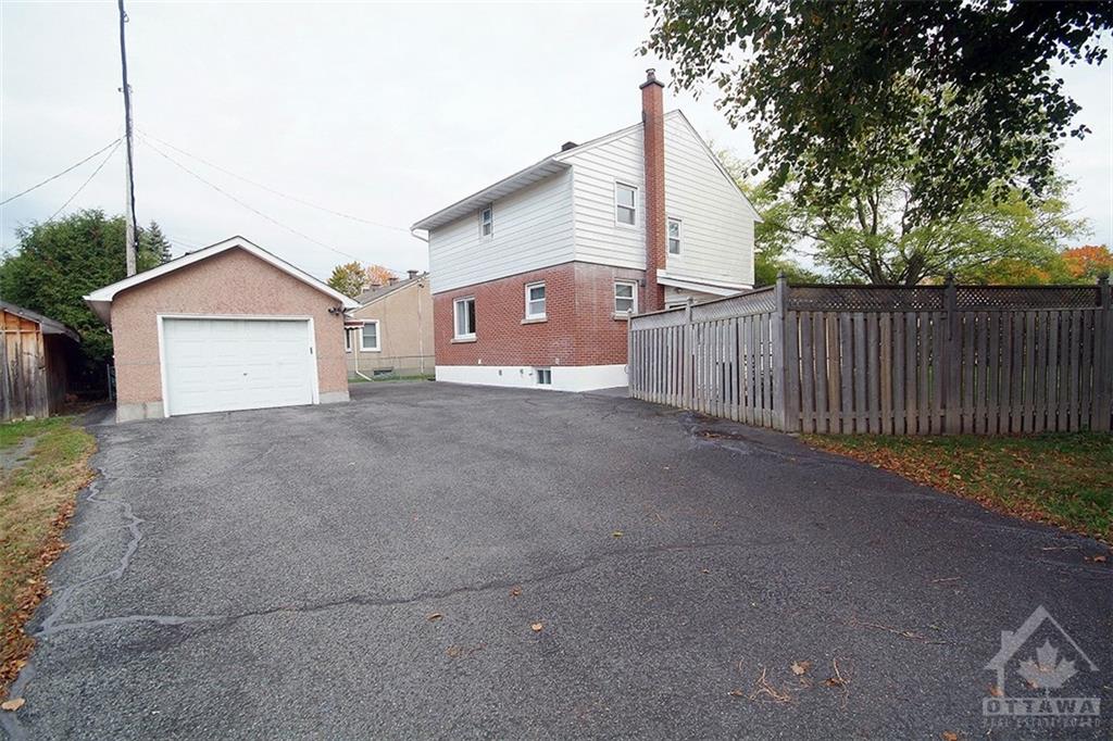 1309 CHRISTINE Avenue