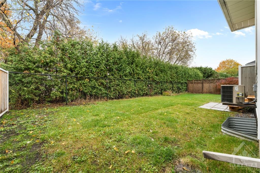 1589 HENRI LAUZON Street