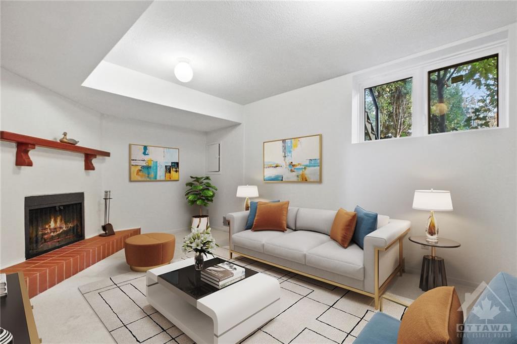 655 RICHMOND Road, #19