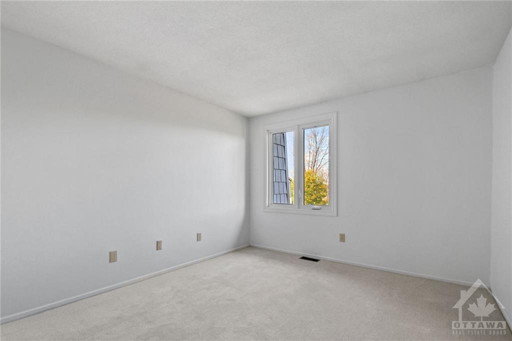655 RICHMOND Road, #19