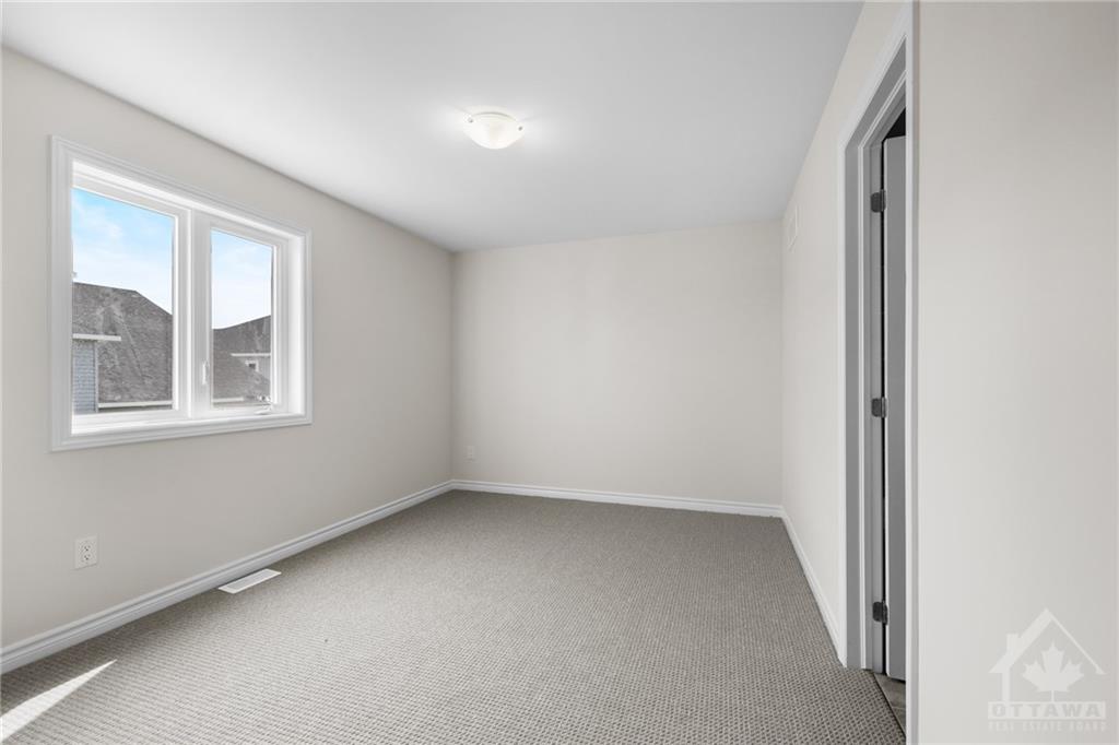 764 PETANQUE Crescent