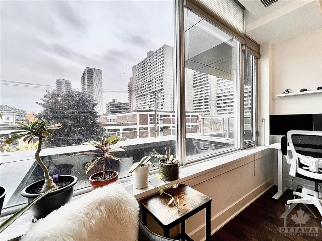 255 BAY Street, #317