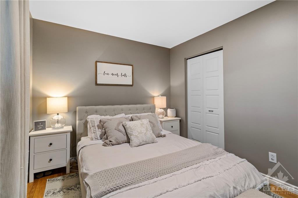 1335 BORDEN Crescent