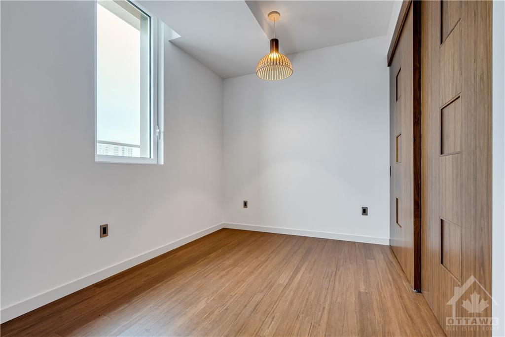 135 BARRETTE Street, #PH4