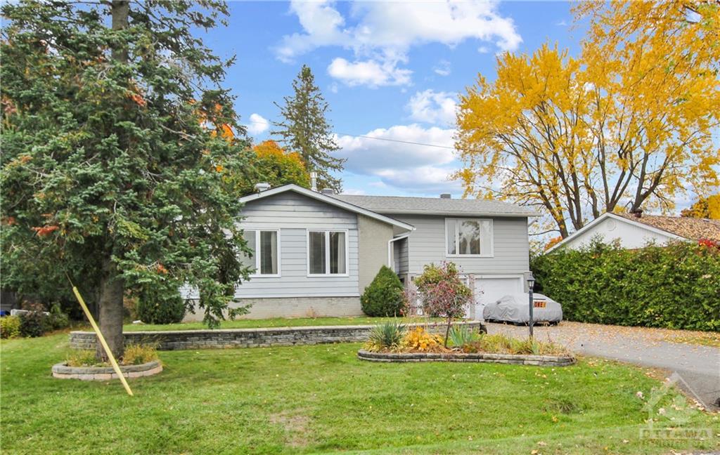 1 HOWDEN Avenue