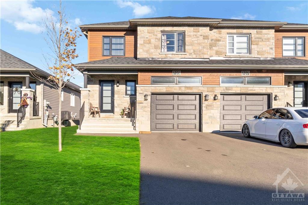 705 AZURE Street