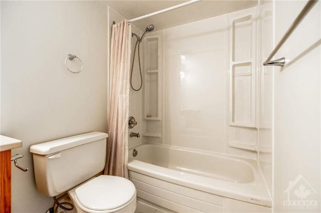 100 GRANT CARMAN Drive, #710