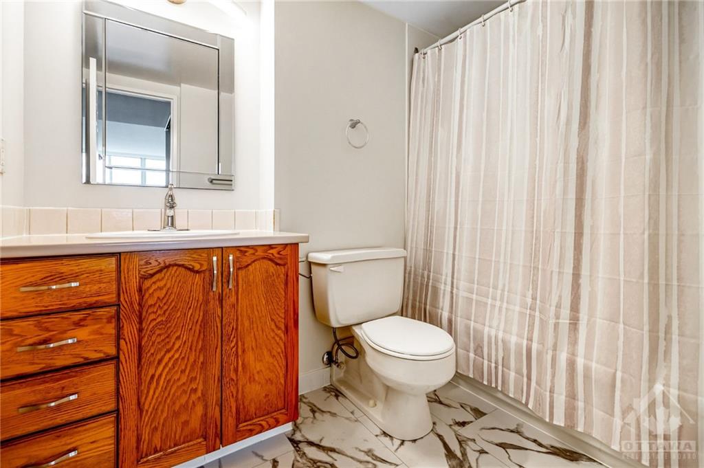 100 GRANT CARMAN Drive, #710