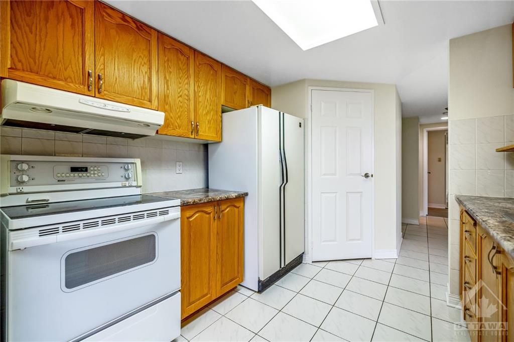 100 GRANT CARMAN Drive, #710