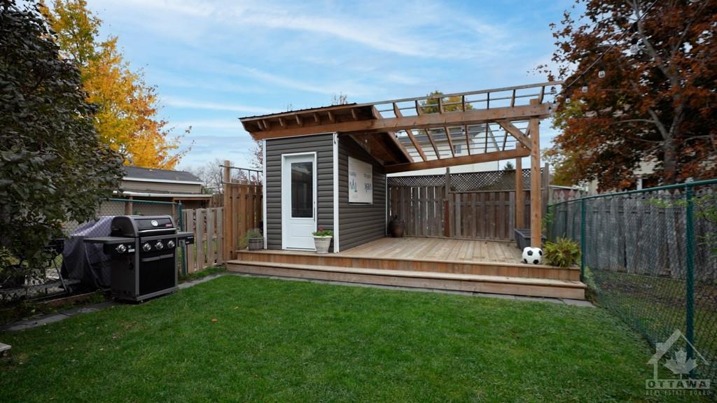 1379 COULTER Place