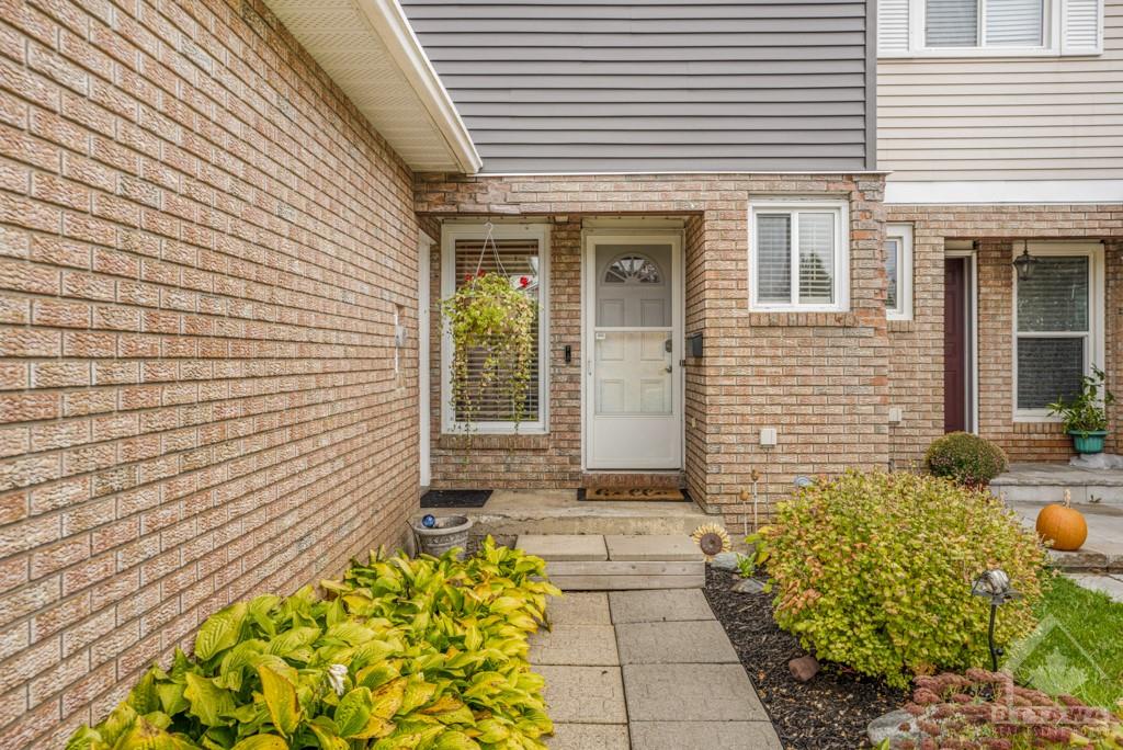 1379 COULTER Place