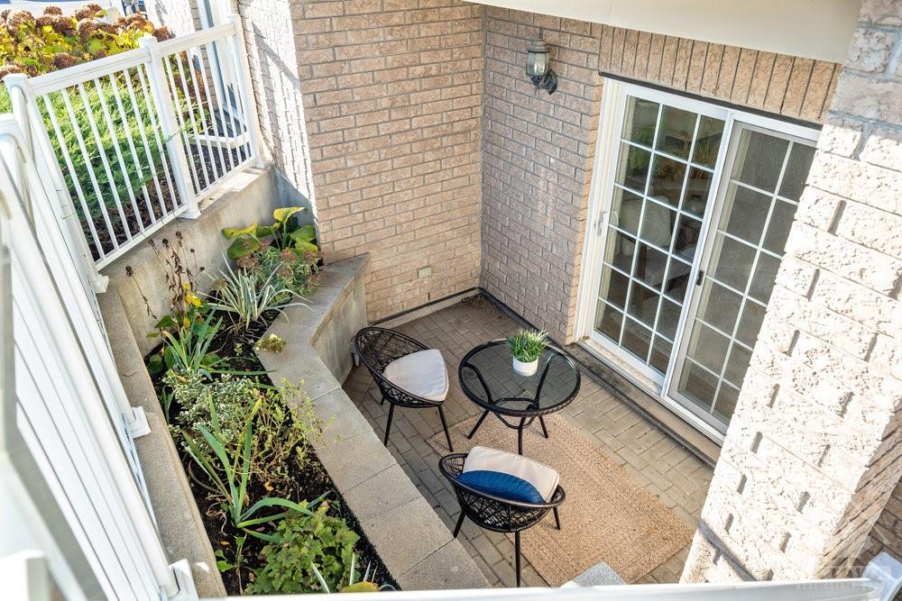 102 ARTESA Private, #A