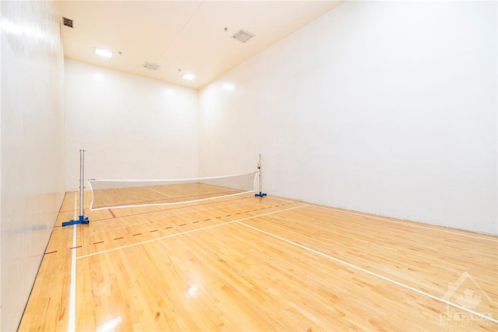 1510 RIVERSIDE Drive, #304