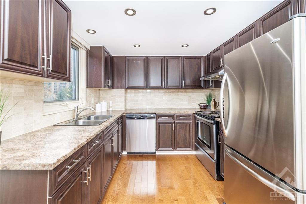 1510 RIVERSIDE Drive, #304