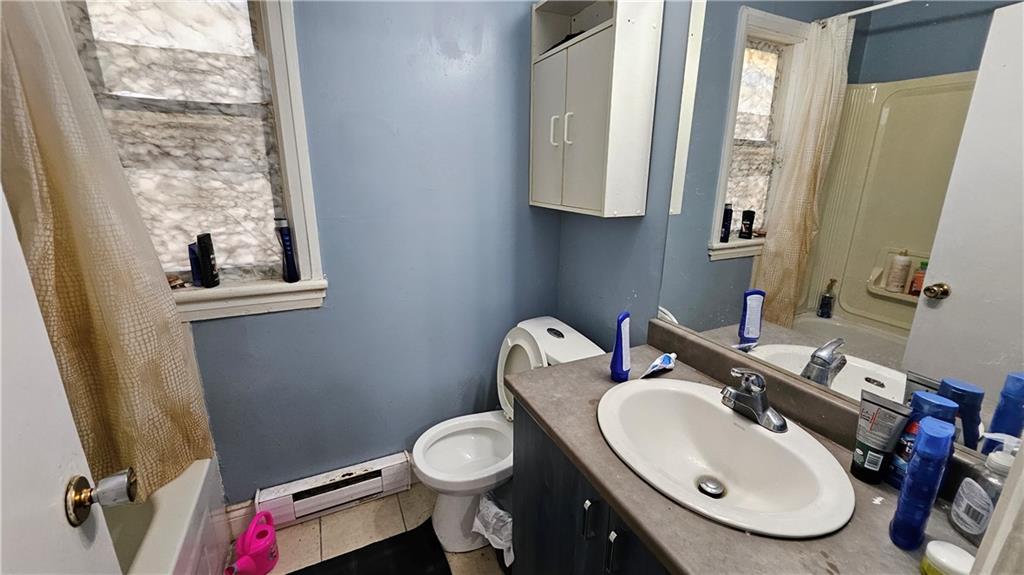 26-26A DUNBAR Avenue